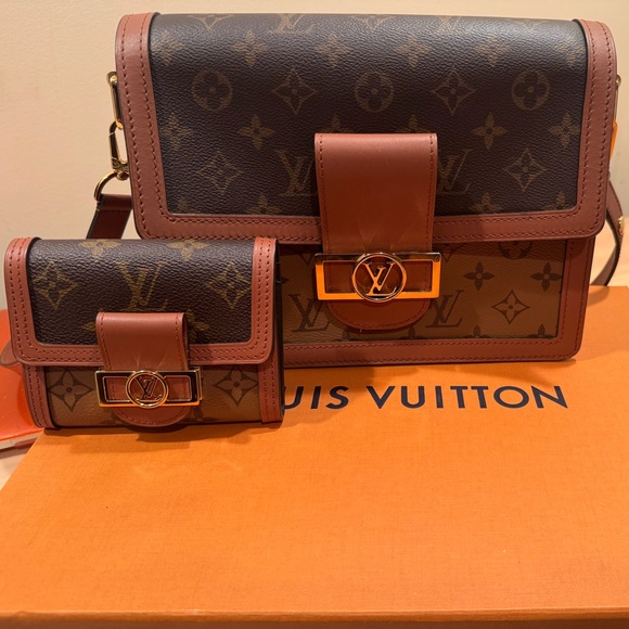 Louise Vuitton Dauphine MM - Picture 1 of 4